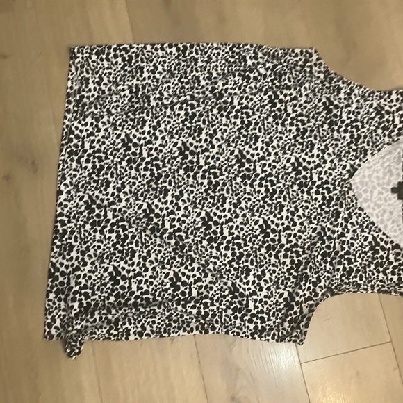 Talb's Black and White Leopard Print Sleeveless Top 3X - Picture 5 of 12